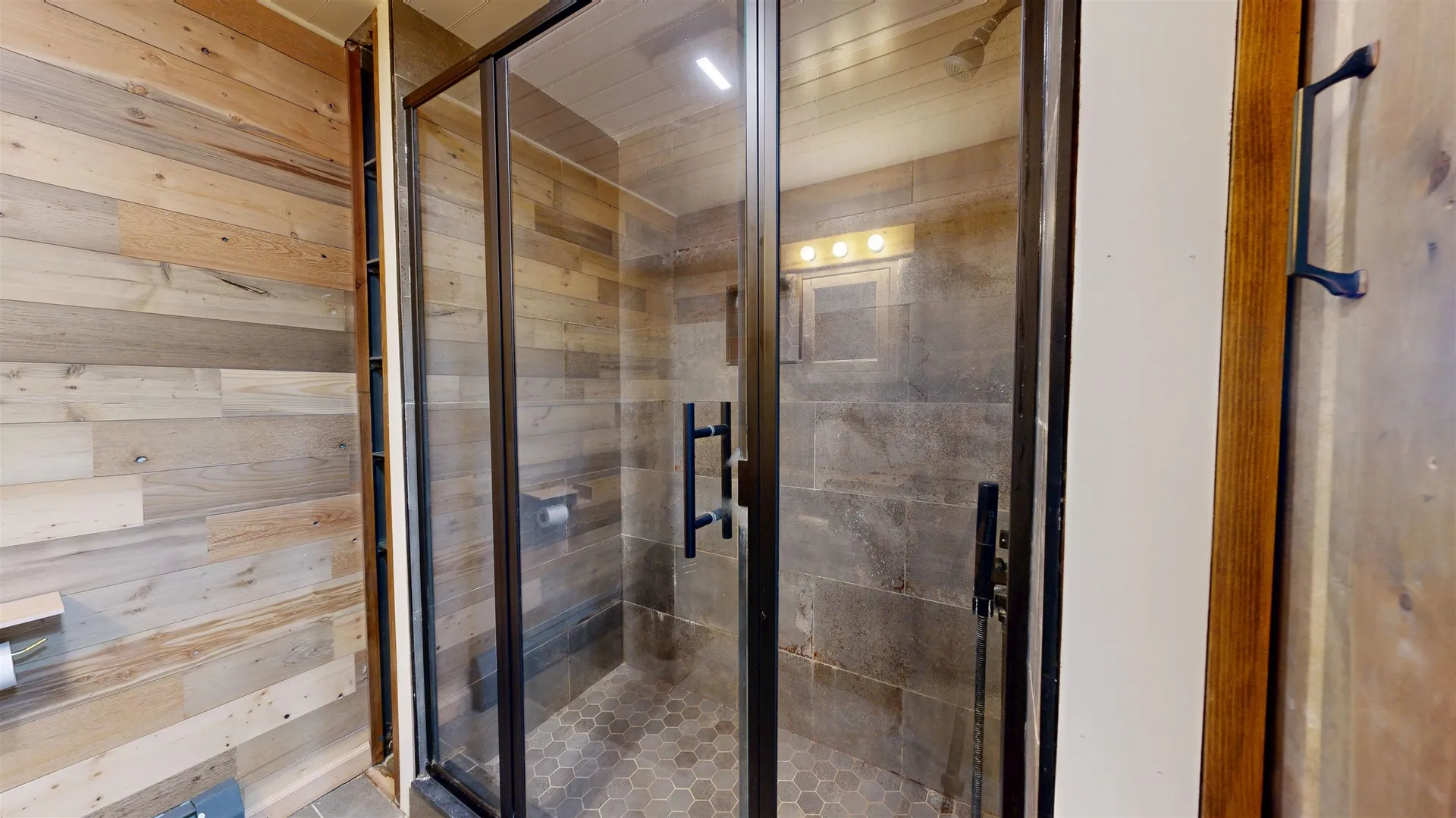 260 Weaver Road Huntington VT 05462