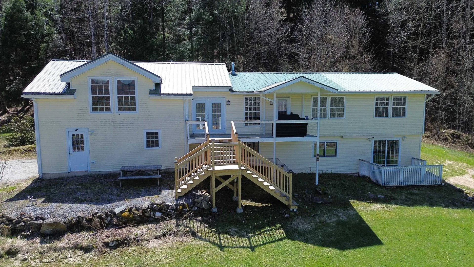 260 Weaver Road Huntington VT 05462