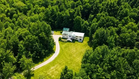 260 Weaver Road Huntington VT 05462