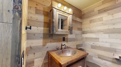 260 Weaver Road Huntington VT 05462