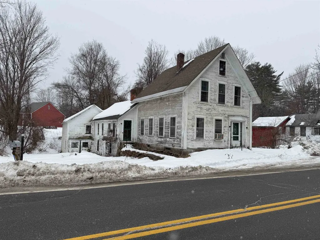17 Main Street New Hampton NH 03256