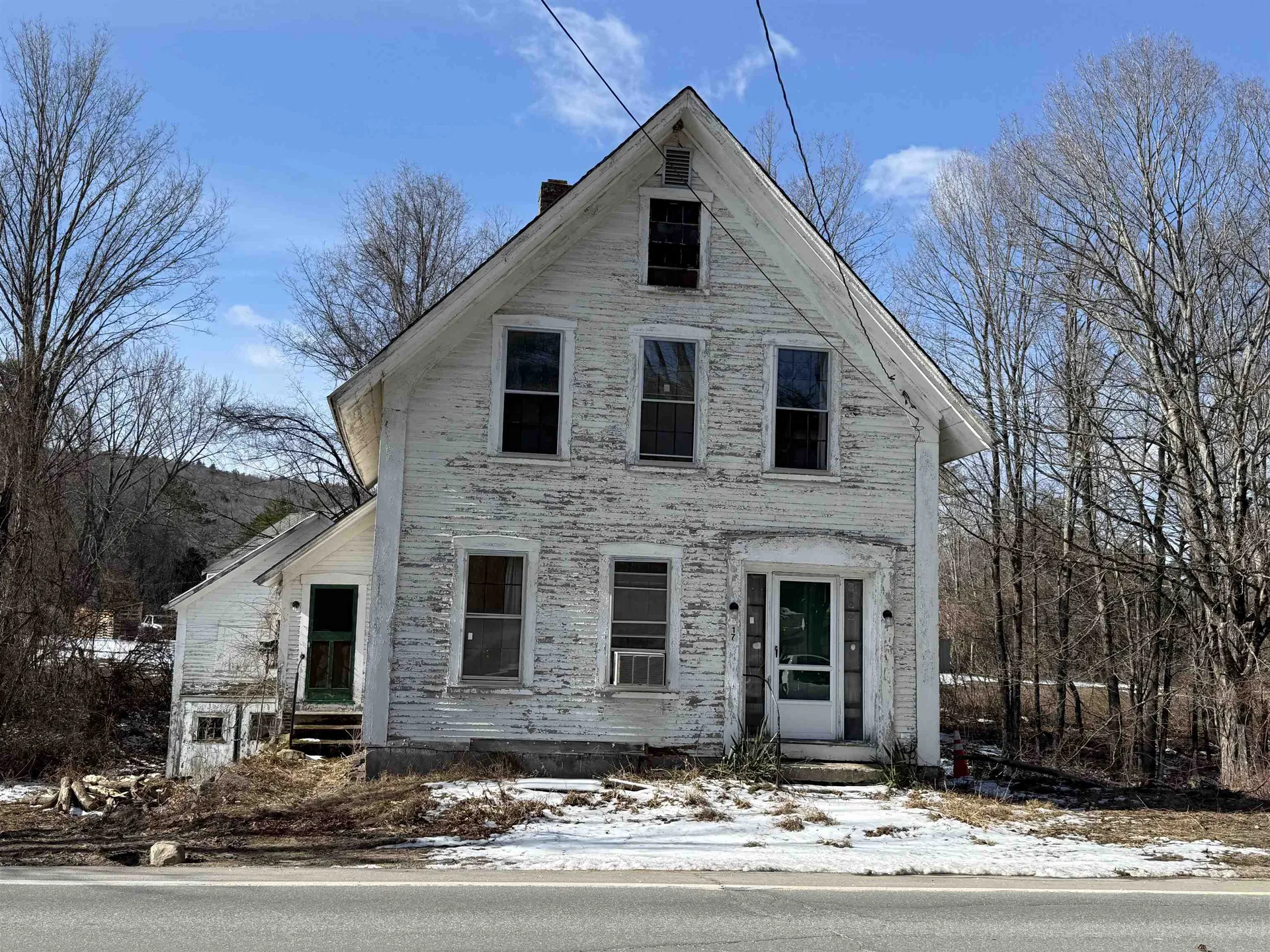 17 Main Street New Hampton NH 03256