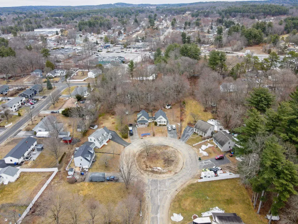 11 Linden Street Hudson NH 03051