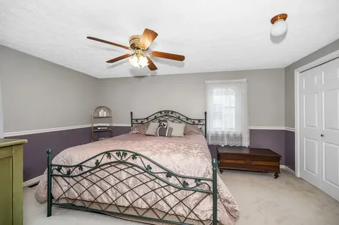 11 Linden Street Hudson NH 03051