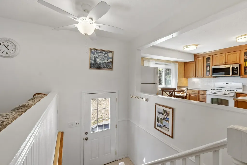 21 Hastings Circle Hinsdale NH 03451