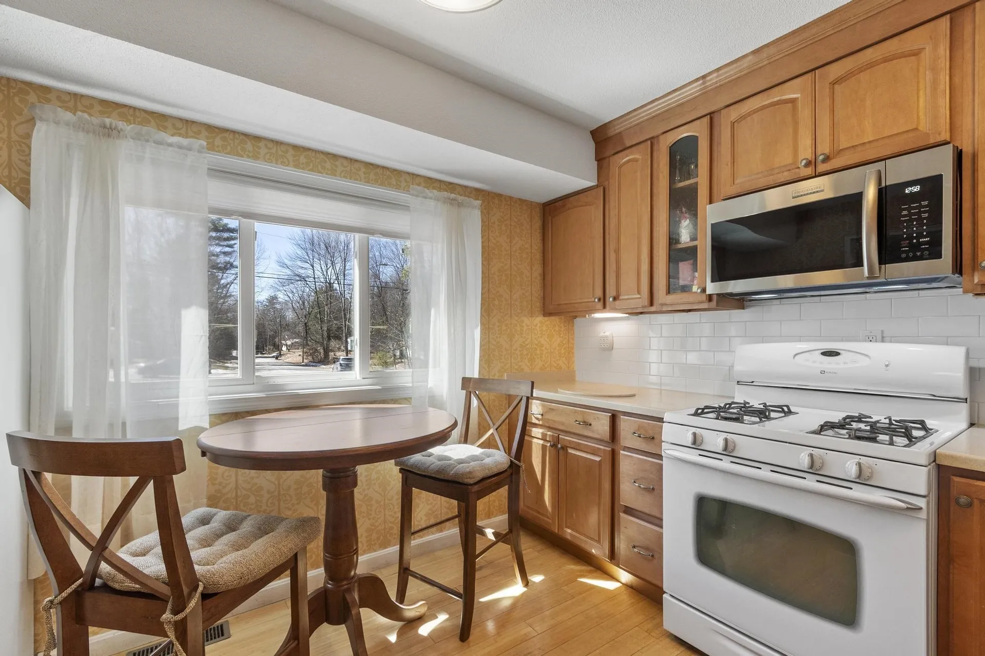 21 Hastings Circle Hinsdale NH 03451