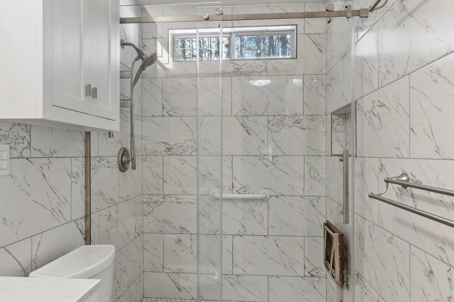 21 Hastings Circle Hinsdale NH 03451