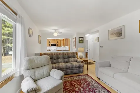 21 Hastings Circle Hinsdale NH 03451