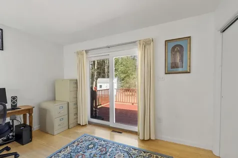 21 Hastings Circle Hinsdale NH 03451