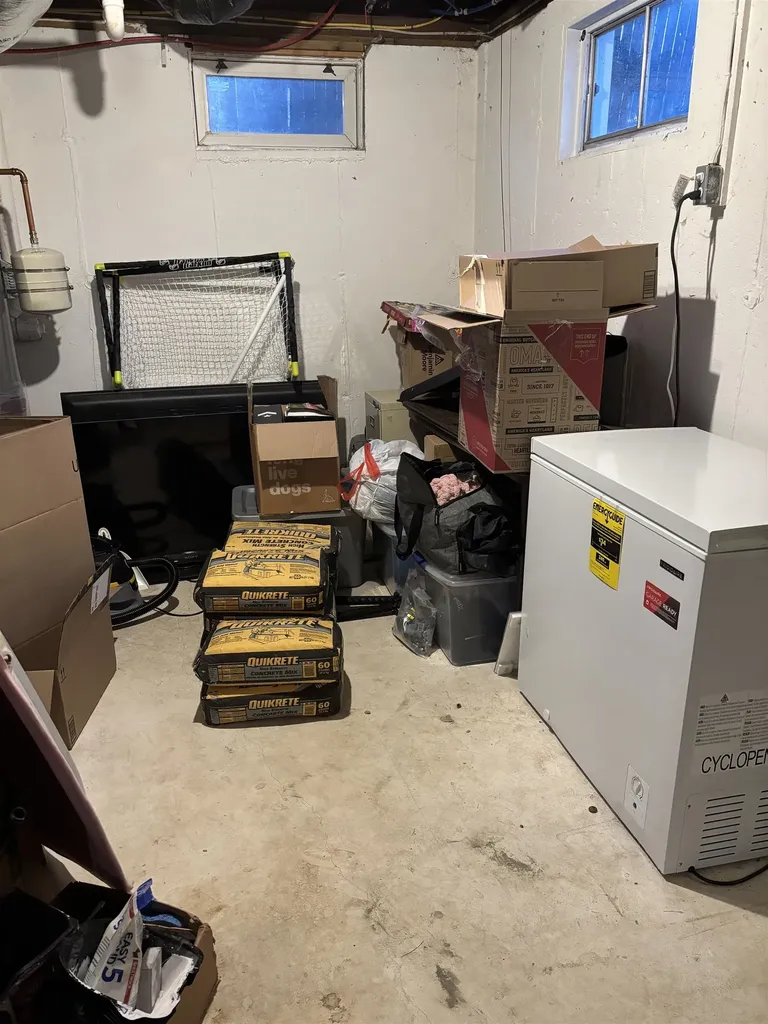 27 Park Avenue Northwood NH 03261