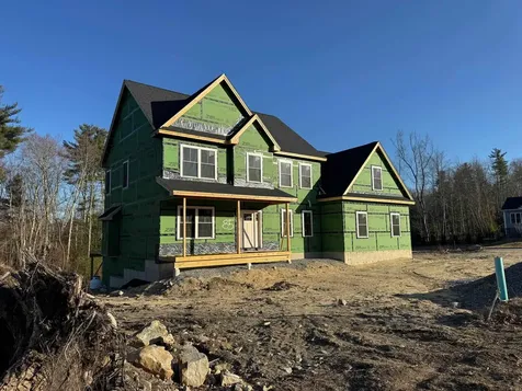 84 Madeline Bennett Lane Merrimack NH 03054