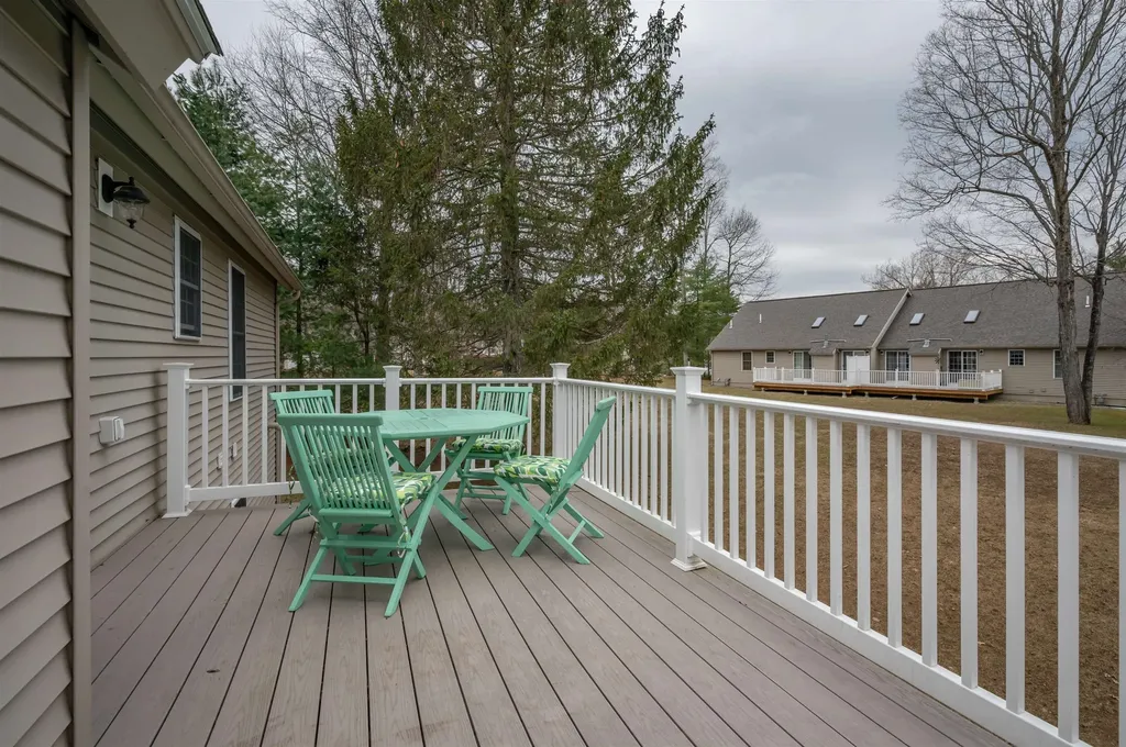 13 Cricket Hill Road East Kingston NH 03827