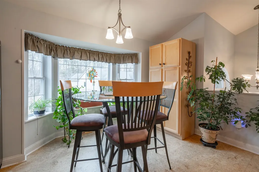 13 Cricket Hill Road East Kingston NH 03827