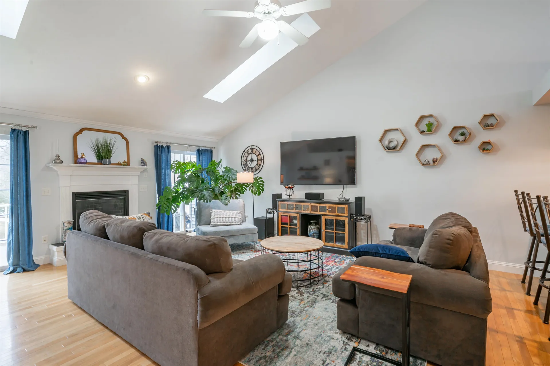 13 Cricket Hill Road East Kingston NH 03827
