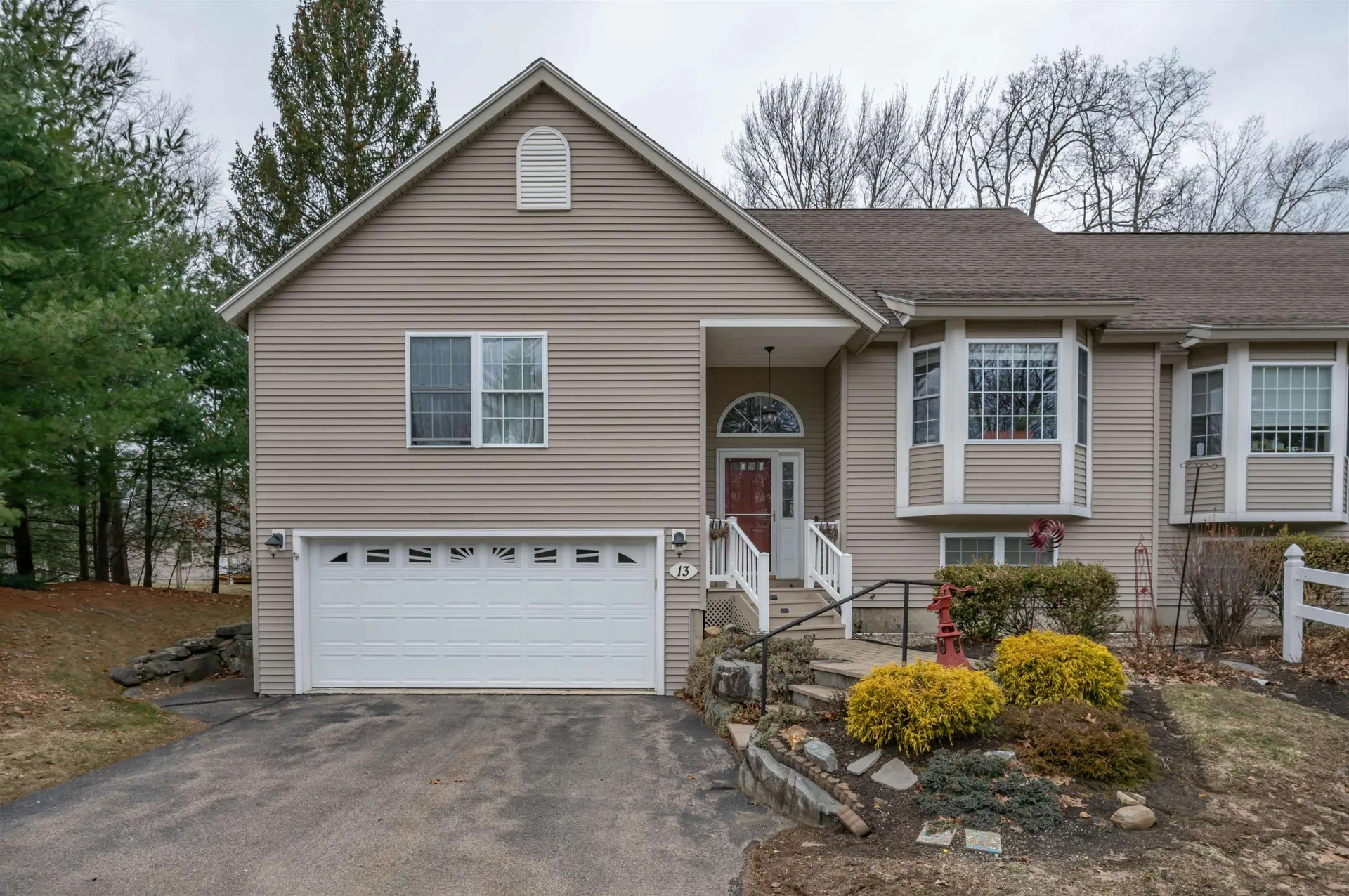 13 Cricket Hill Road East Kingston NH 03827