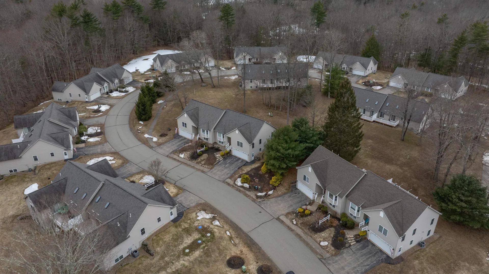 13 Cricket Hill Road East Kingston NH 03827