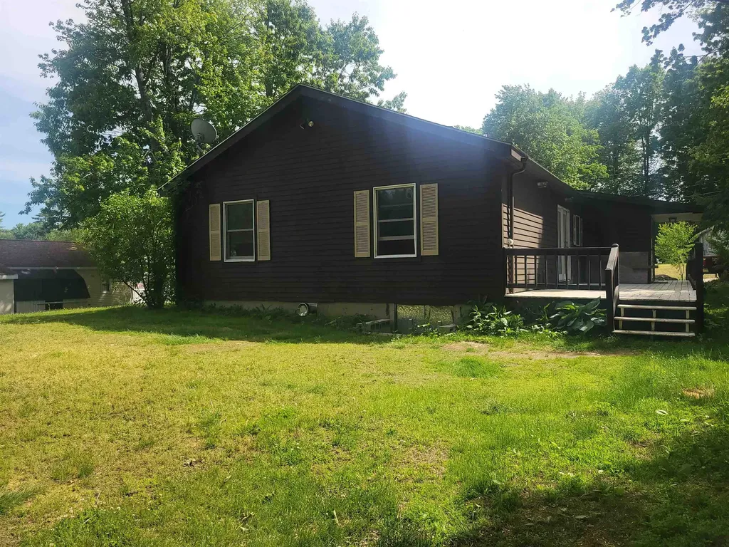 12 Chestnut Circle Loudon NH 03307