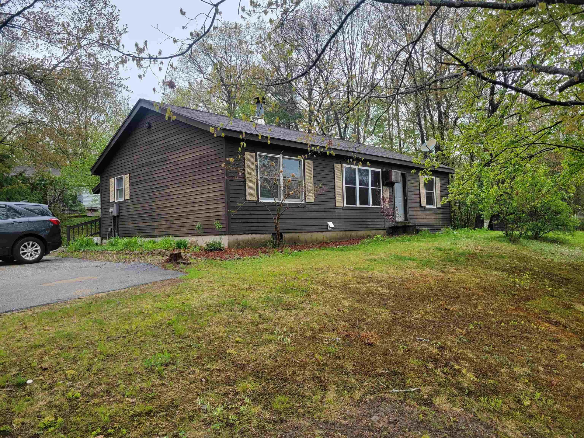12 Chestnut Circle Loudon NH 03307