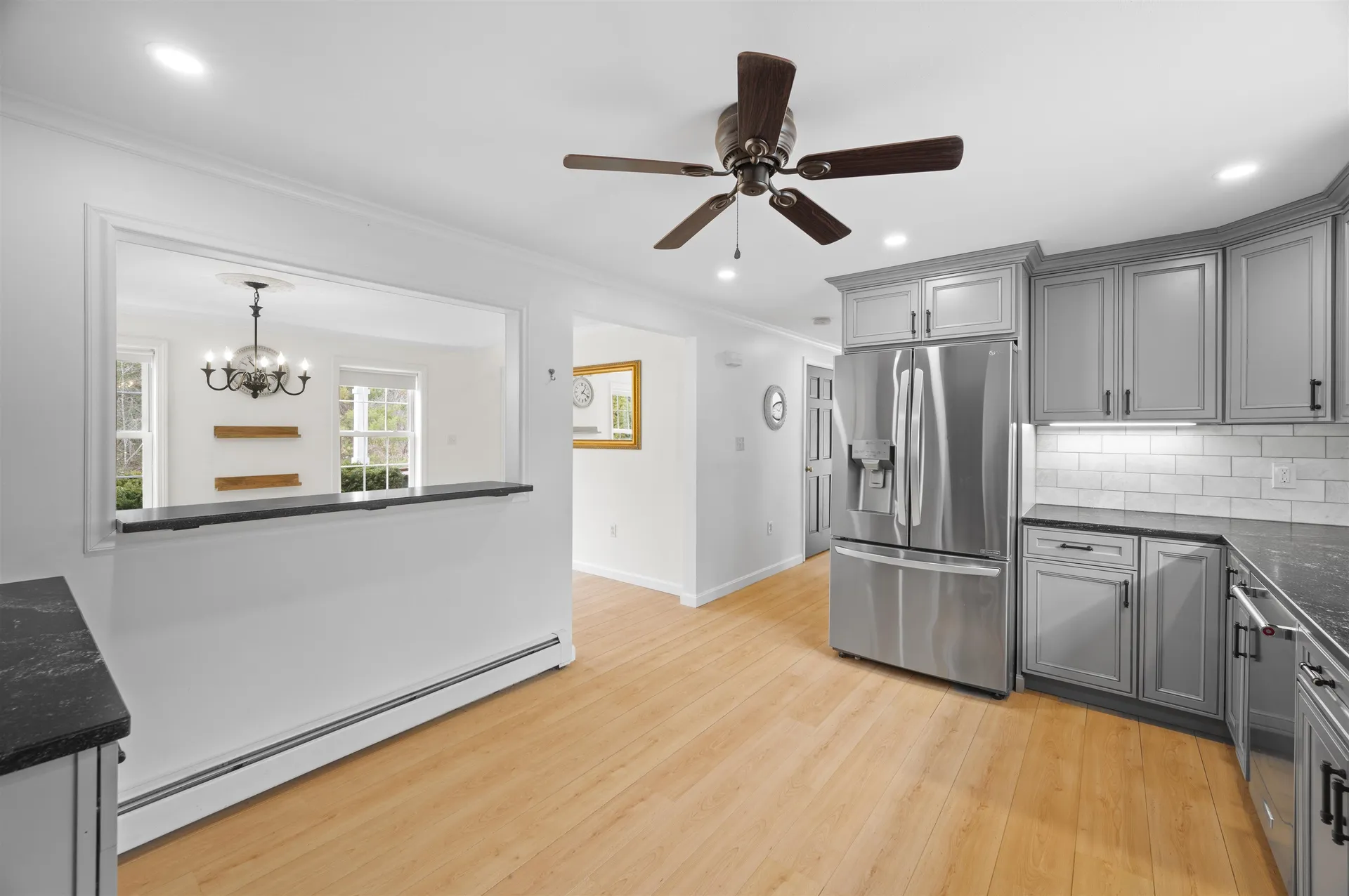 18 Shannon Way Brentwood NH 03833