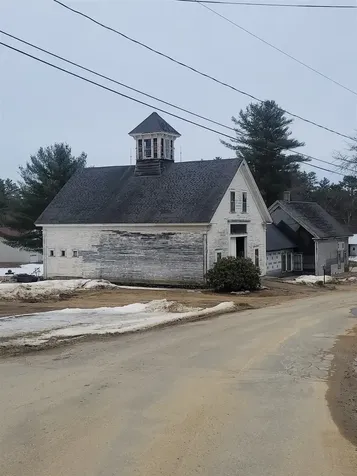8 Lovejoy Road Loudon NH 03307