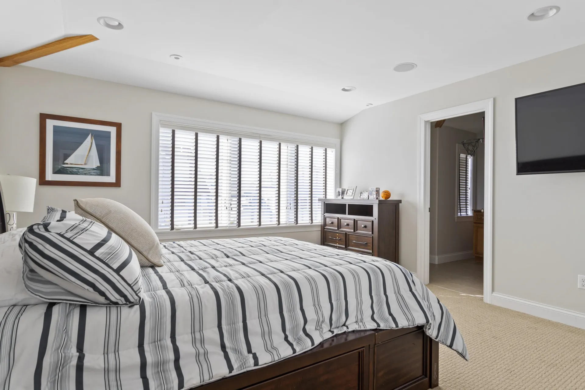126 Ocean Boulevard Seabrook NH 03874