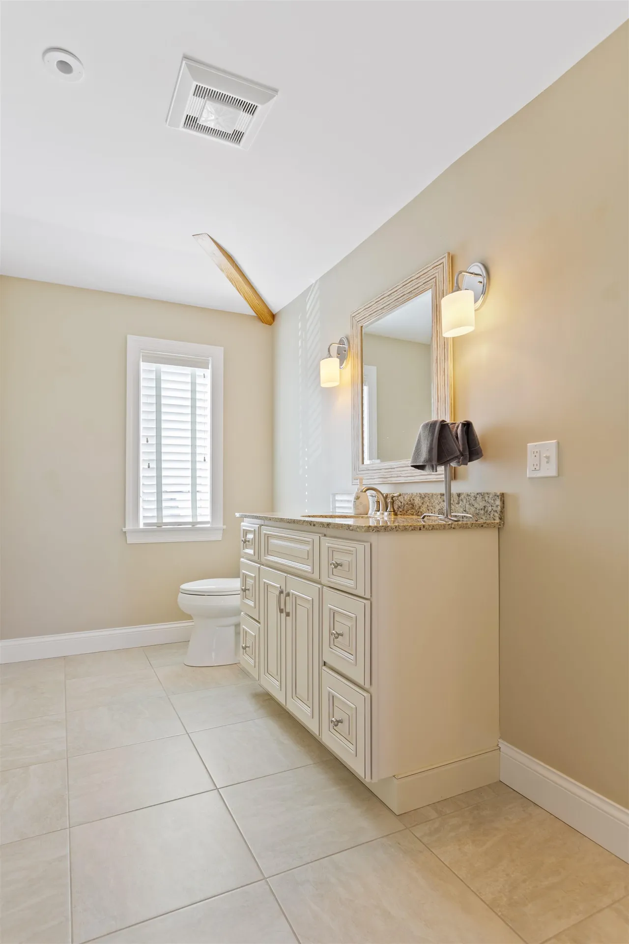 126 Ocean Boulevard Seabrook NH 03874