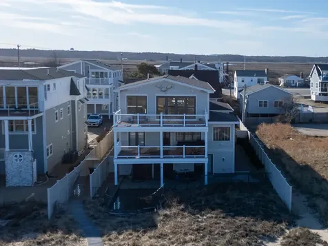 126 Ocean Boulevard Seabrook NH 03874