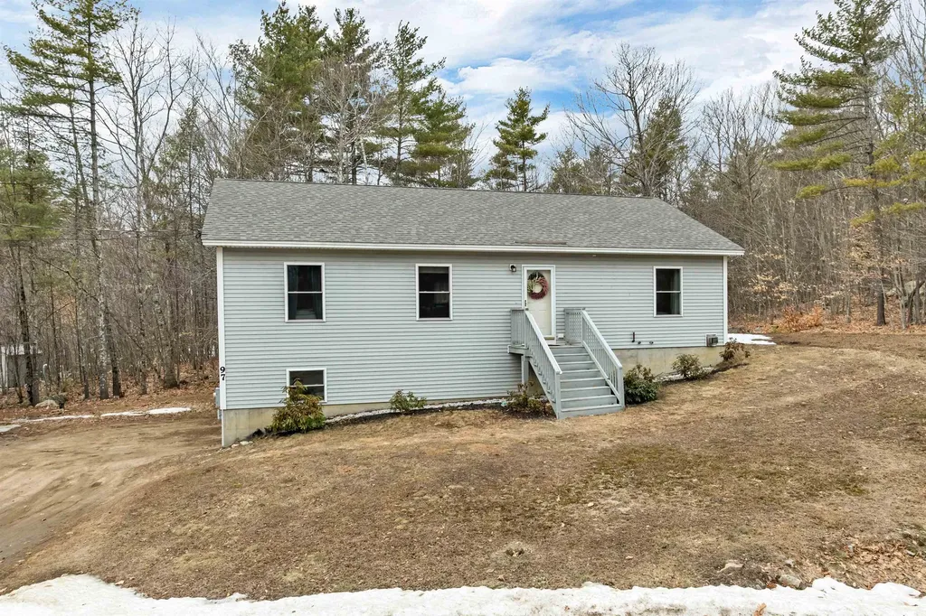 97 Daniel Drive Wakefield NH 03830