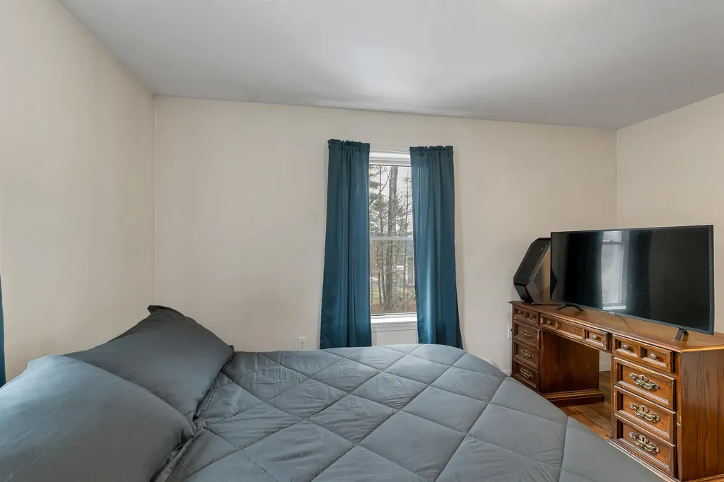 97 Daniel Drive Wakefield NH 03830