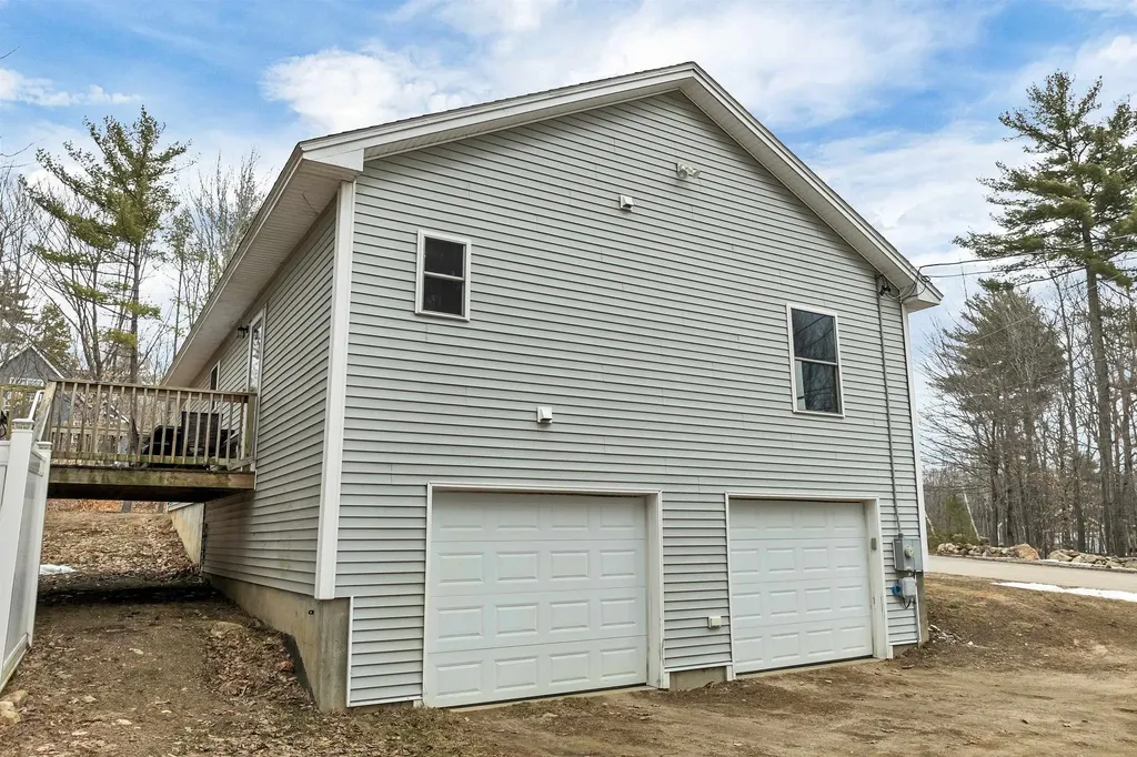 97 Daniel Drive Wakefield NH 03830