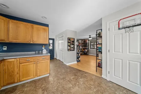 162 Lakeside Oaks Drive Barrington NH 03825