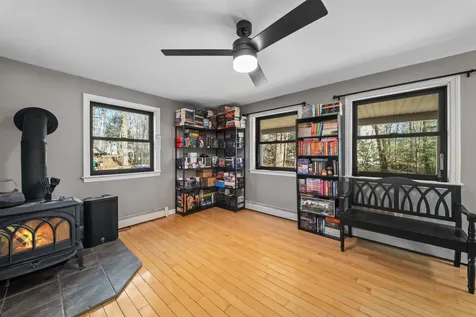 162 Lakeside Oaks Drive Barrington NH 03825