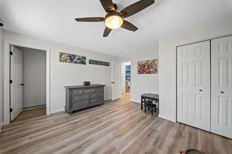 162 Lakeside Oaks Drive Barrington NH 03825