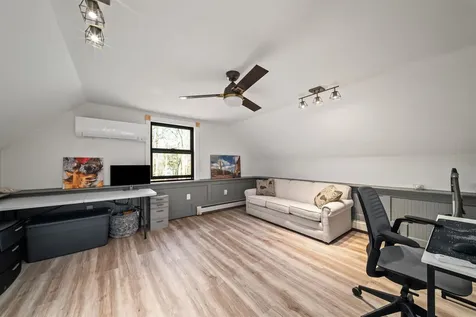 162 Lakeside Oaks Drive Barrington NH 03825