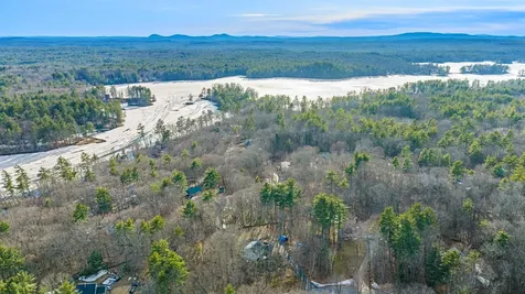 162 Lakeside Oaks Drive Barrington NH 03825