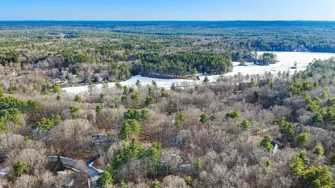 162 Lakeside Oaks Drive Barrington NH 03825