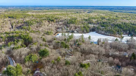 162 Lakeside Oaks Drive Barrington NH 03825