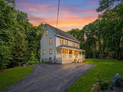 162 Lakeside Oaks Drive Barrington NH 03825