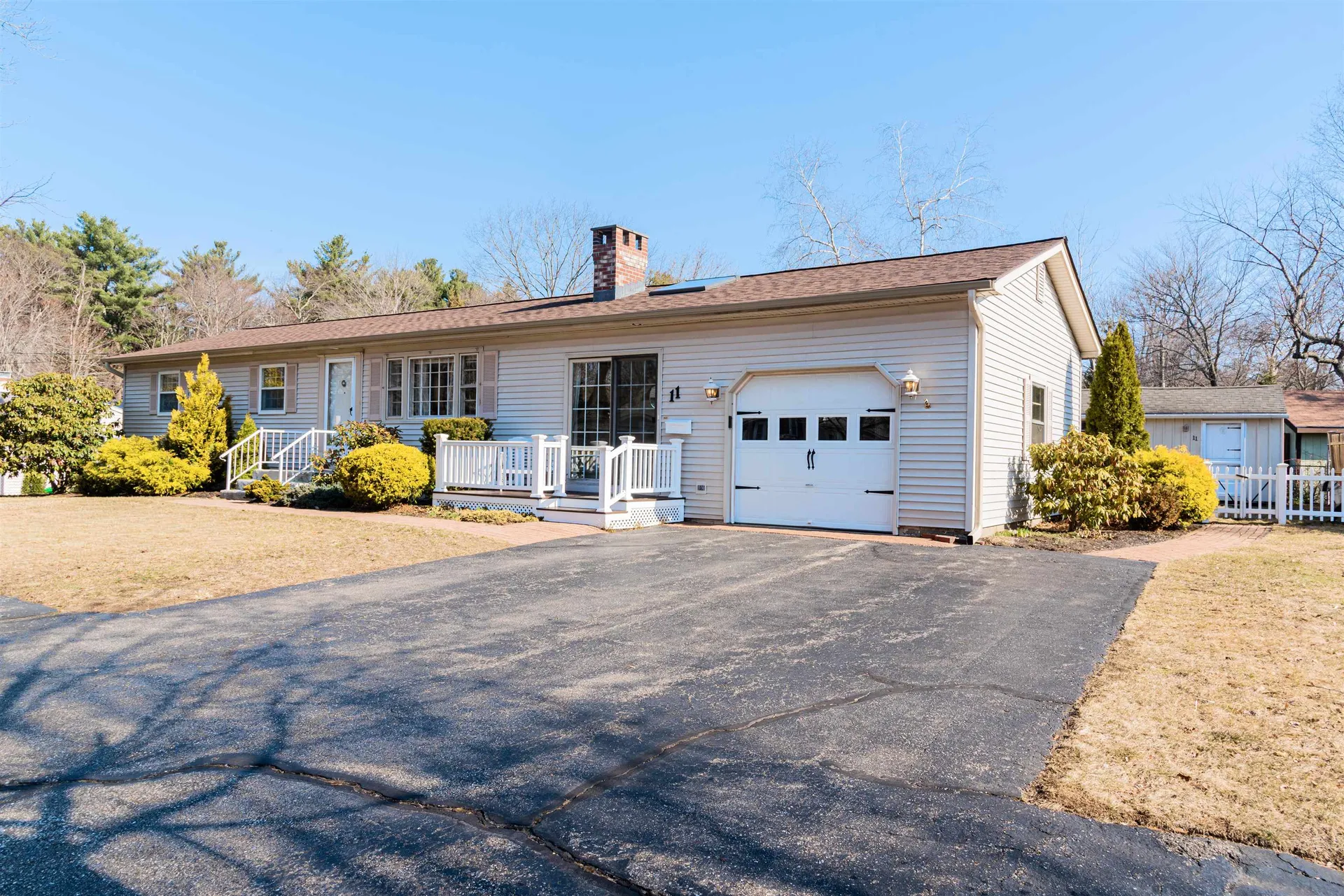 11 Suzanne Drive Portsmouth NH 03801