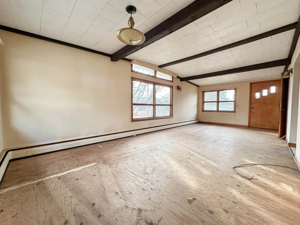 70 Fairwood Heights Morristown VT 05661