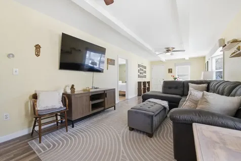 38 Garden Street Manchester NH 03103