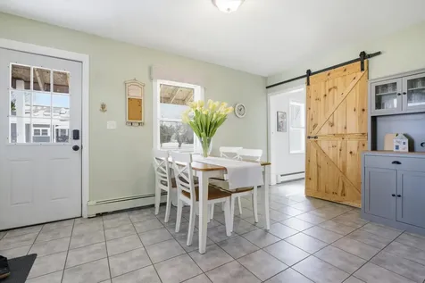 38 Garden Street Manchester NH 03103