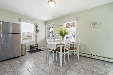 38 Garden Street Manchester NH 03103