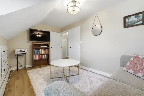 38 Garden Street Manchester NH 03103