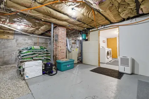 38 Garden Street Manchester NH 03103