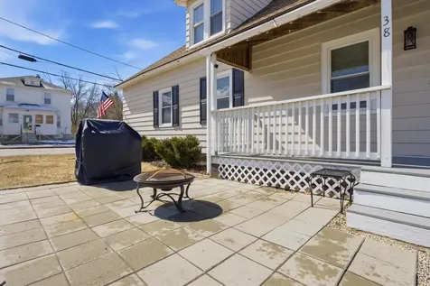 38 Garden Street Manchester NH 03103