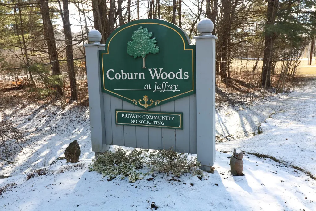 23 Coburn Way Jaffrey NH 03452