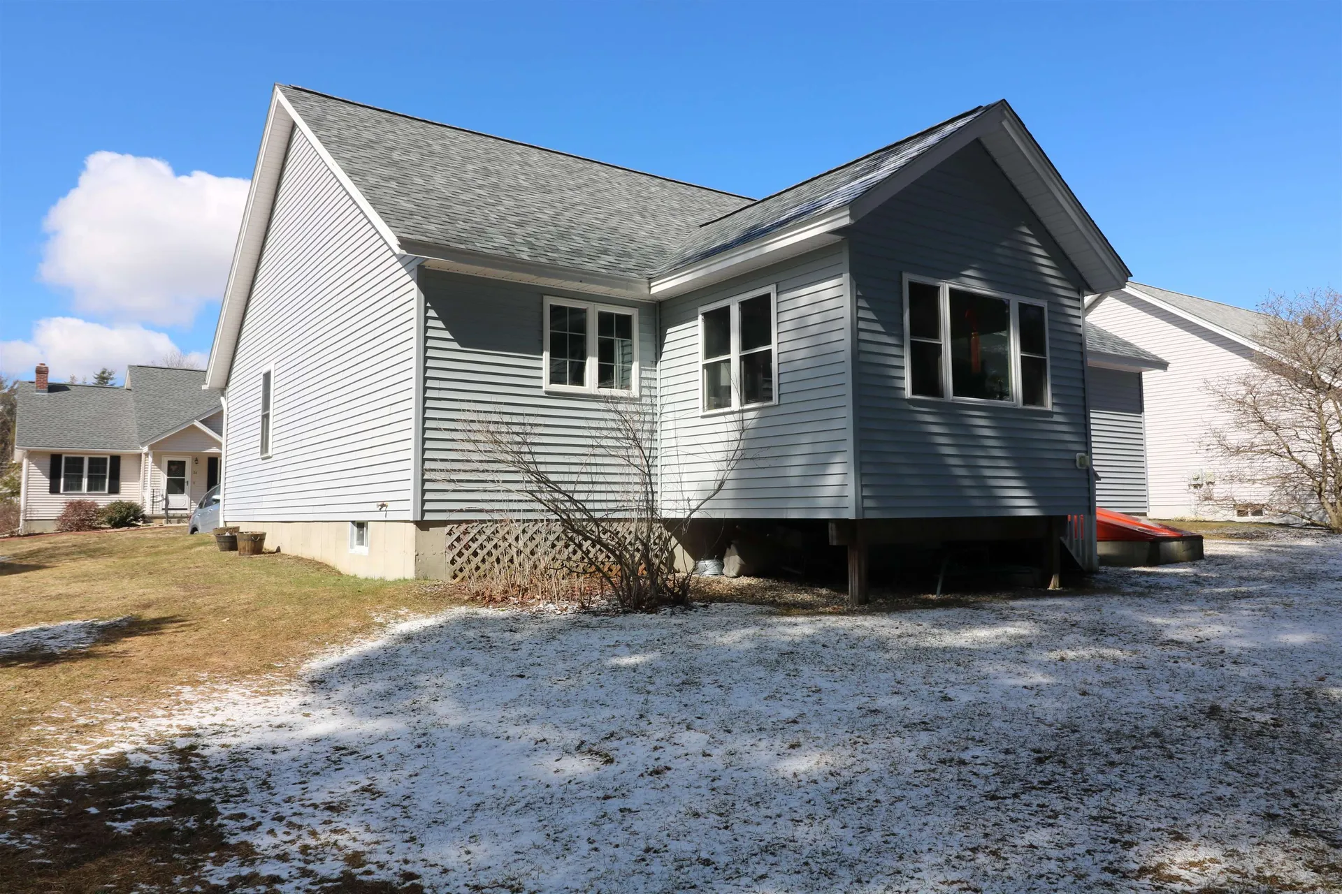 23 Coburn Way Jaffrey NH 03452