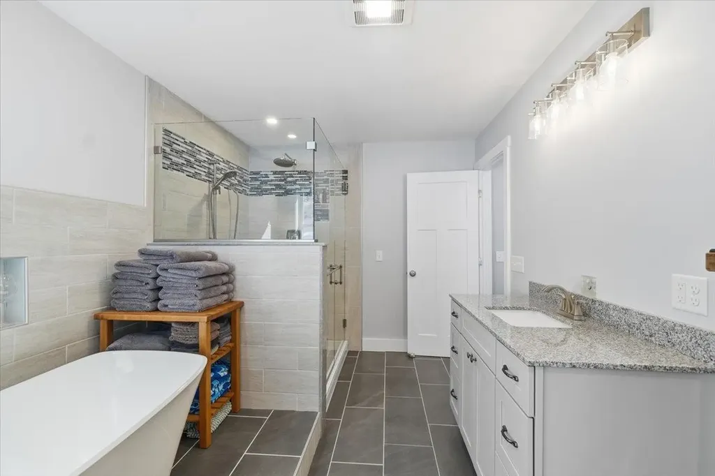 1074 Williamson Road Cambridge VT 05444