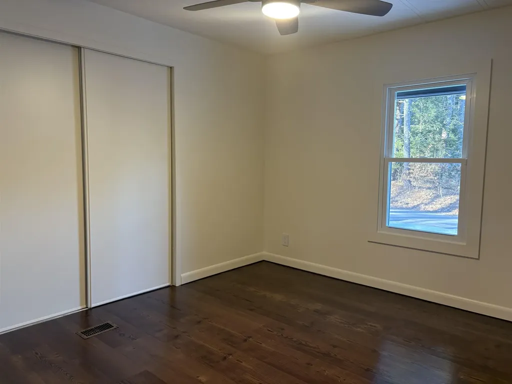 15 Edgewood Drive Hopkinton NH 03229